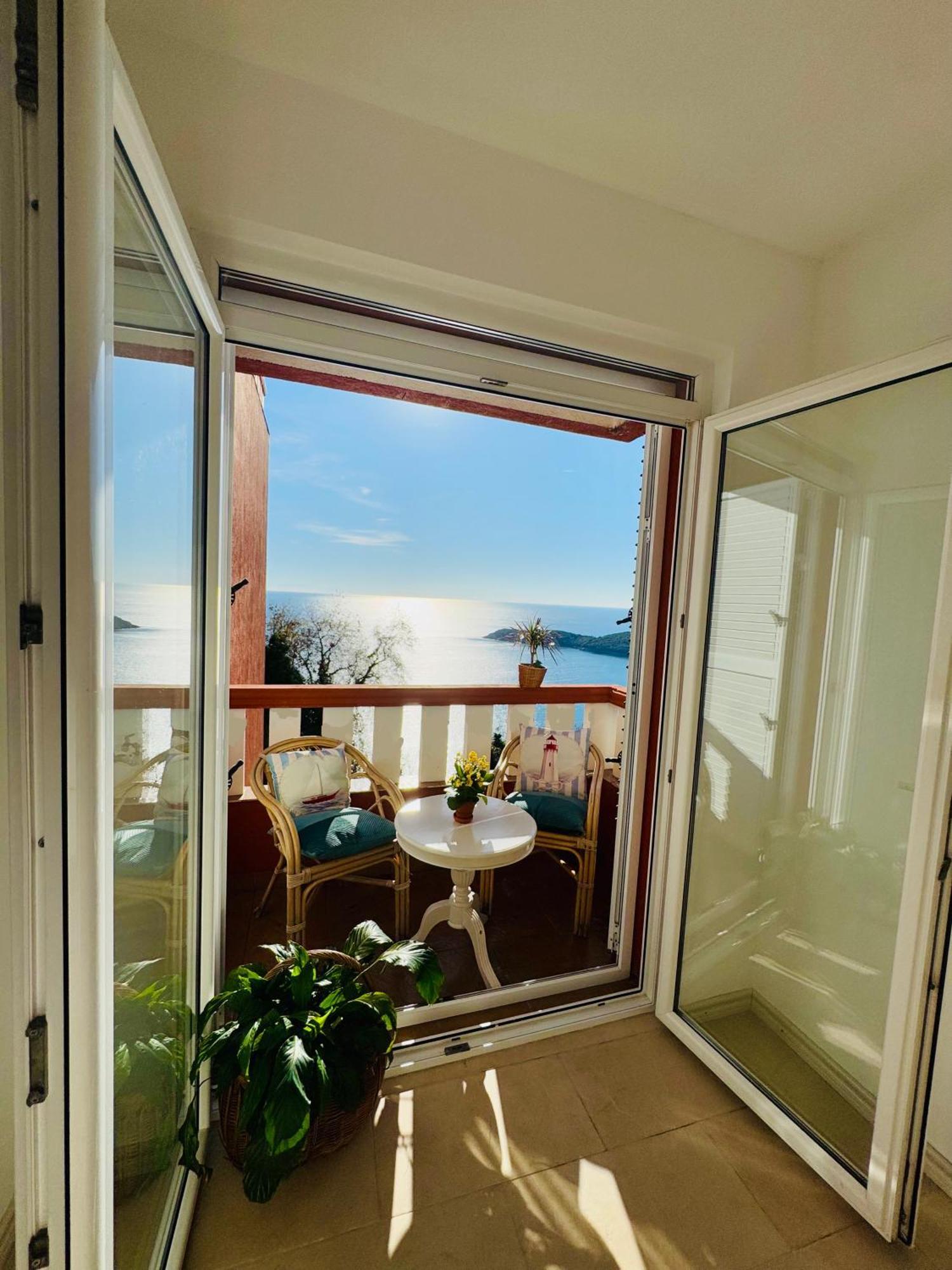 Budva Felix Suites Exterior foto
