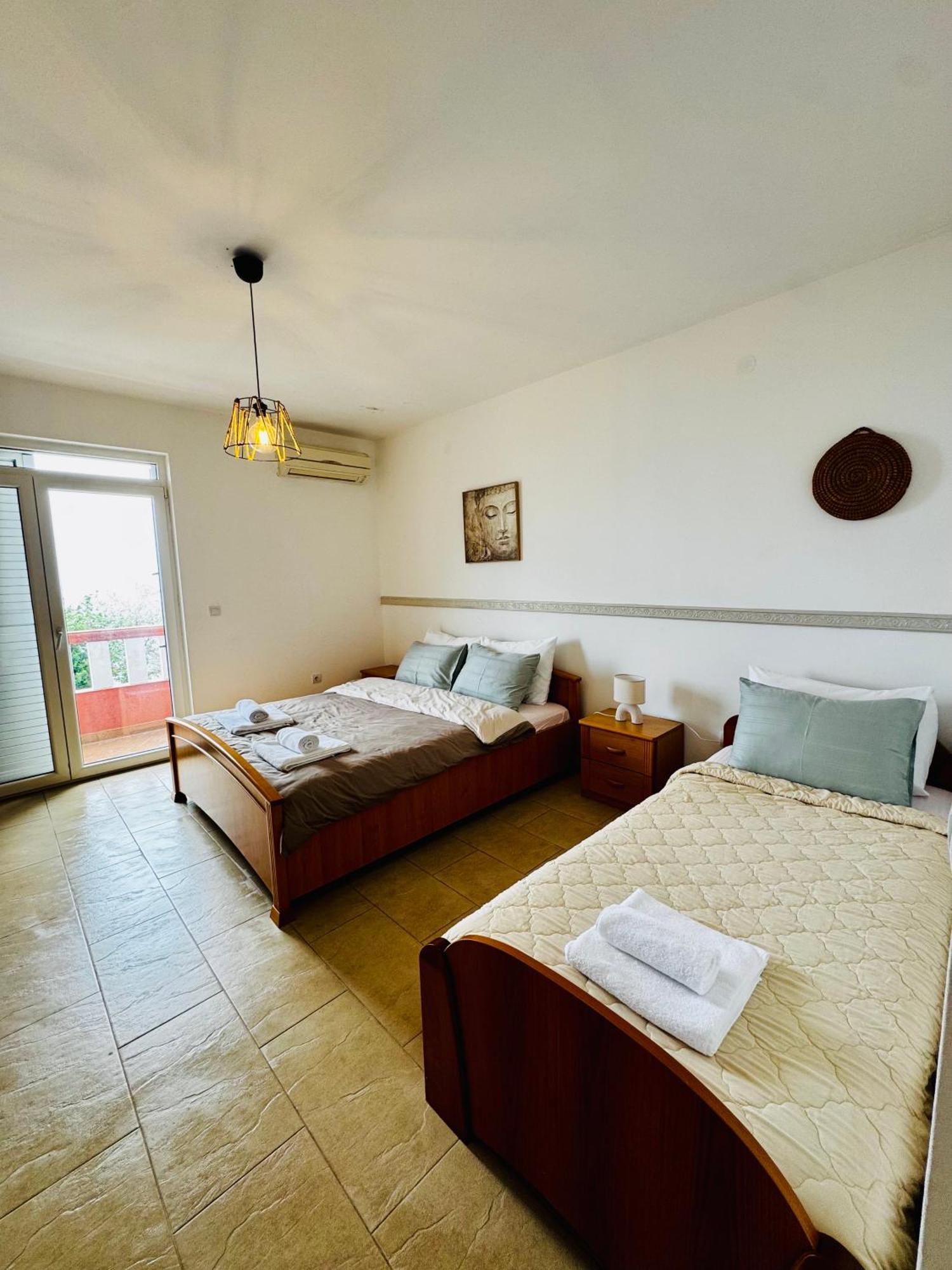 Budva Felix Suites Exterior foto