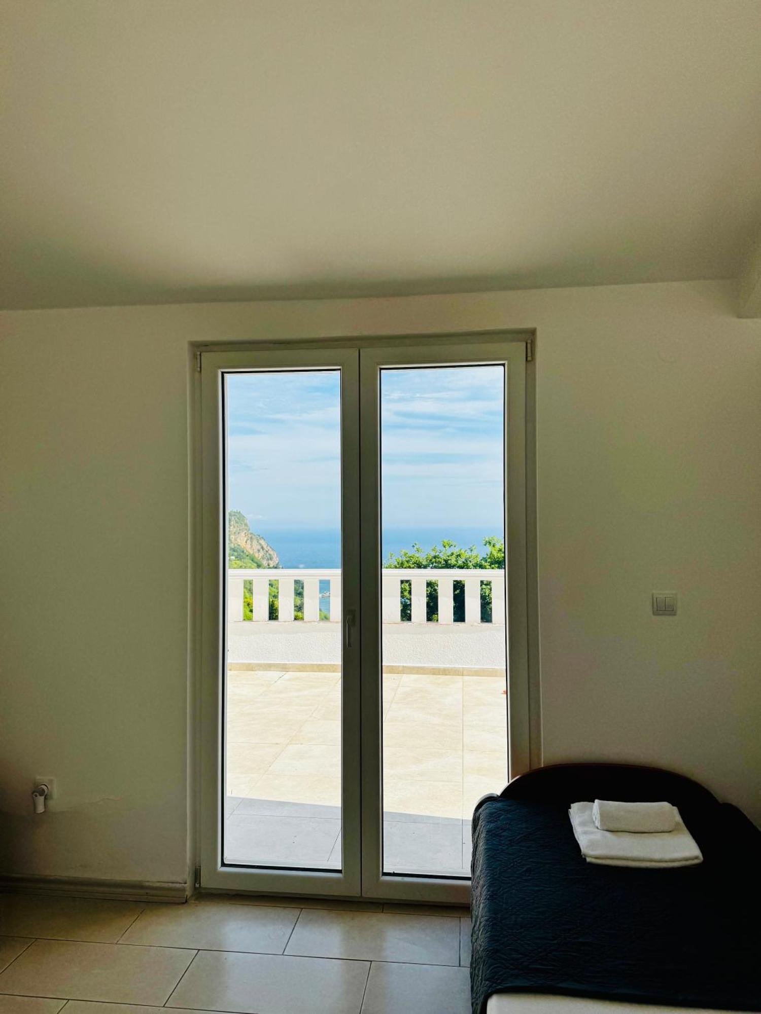 Budva Felix Suites Exterior foto