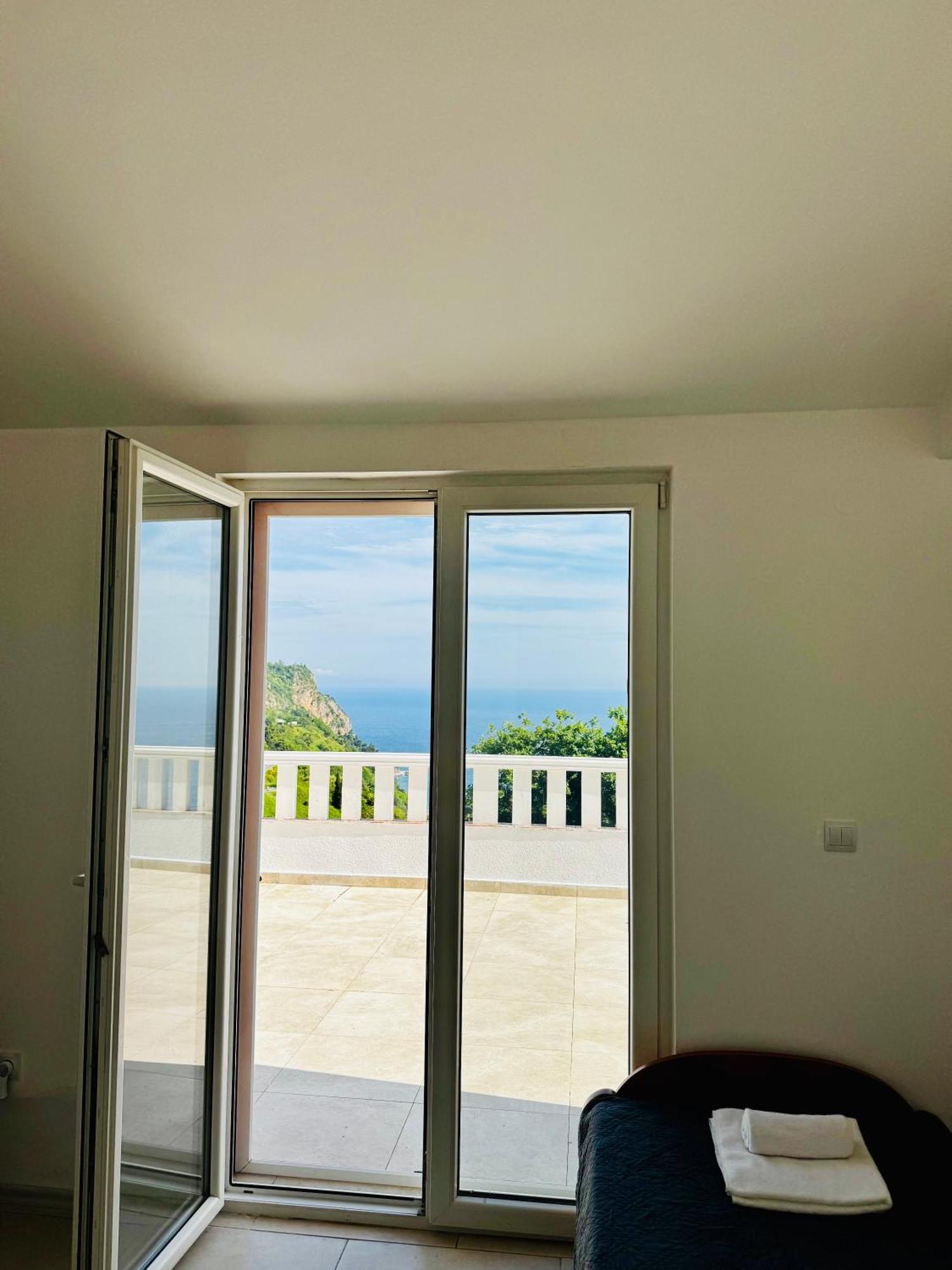 Budva Felix Suites Exterior foto